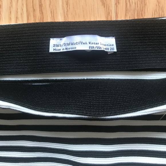 Zara Tight Knee Skirt - Picture 3 of 3